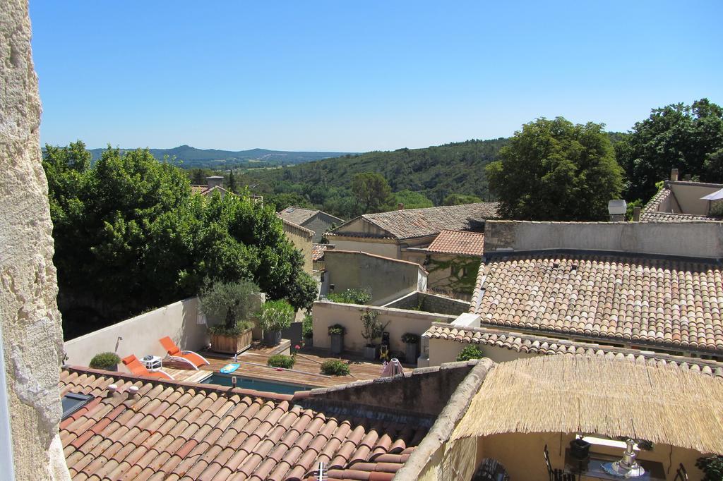 Au Gre Du Voyage Lägenhet Uzès Exteriör bild